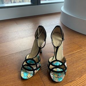 Floral print Alexandra Neel high heel